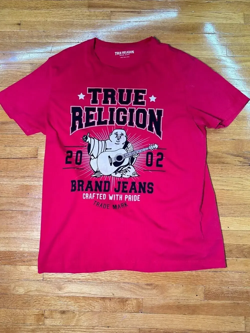 True Religion Large Men’s Red Buddha Guitar Graphic T-Shirt Brand Jeans 2002